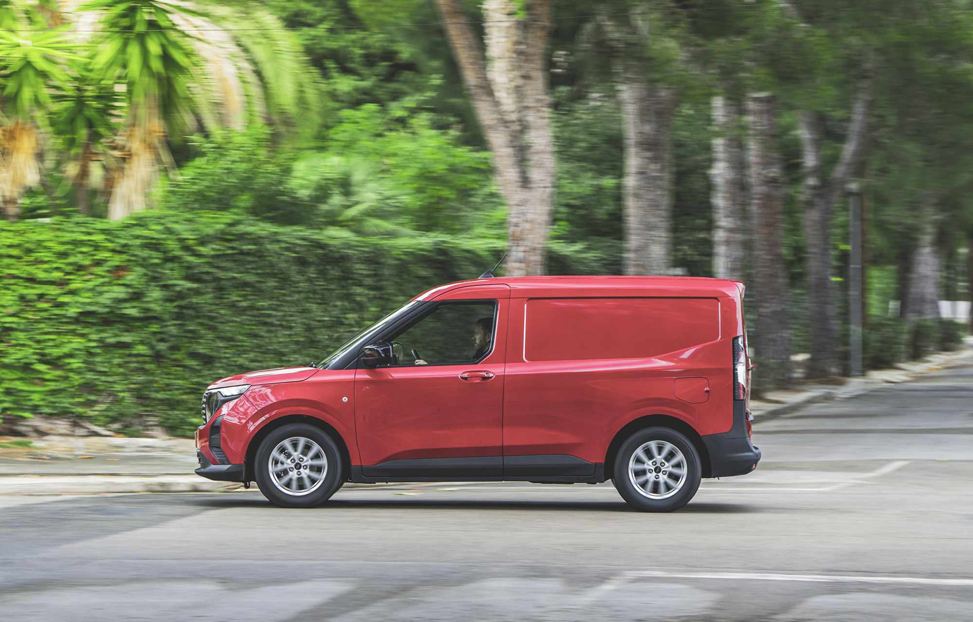 Nowy Ford Transit Courier